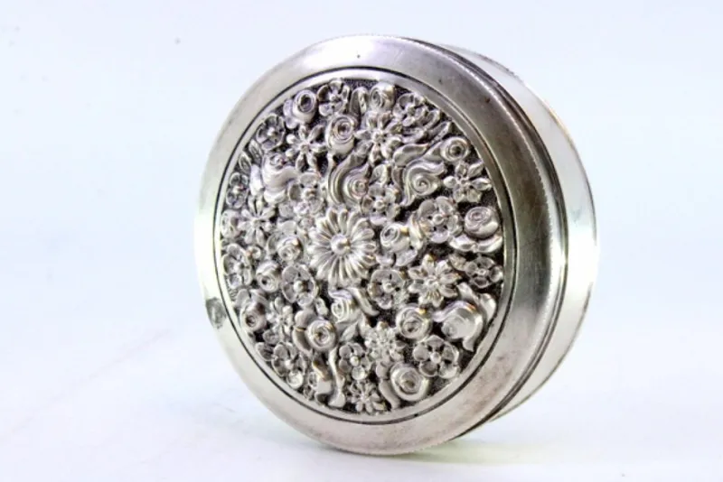 Sale Pamono Circular Silver Box with Floral Reliefs