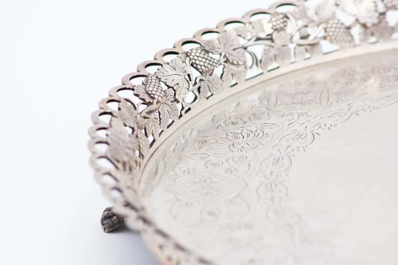 Discount Pamono Circular Silver Catchall with Grid