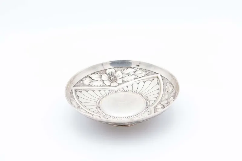 Hot Pamono Circular Silver Fruit Bowl