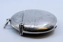 New Pamono Circular Silver Matchbox with Engraved Plant Motifs and Monogram Card