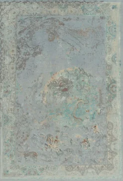 New Pamono Classic Style Rug from R&K Principal Jahanshah Nazmiyal