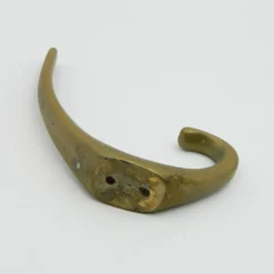 Pamono Coat Hooks in Brass by Franz Hagenauer for Werkstätte Hagenauer Wien, 1950s, Set of 9><noscript><img width=