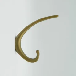 Pamono Coat Hooks in Brass by Franz Hagenauer for Werkstätte Hagenauer Wien, 1950s, Set of 9><noscript><img width=