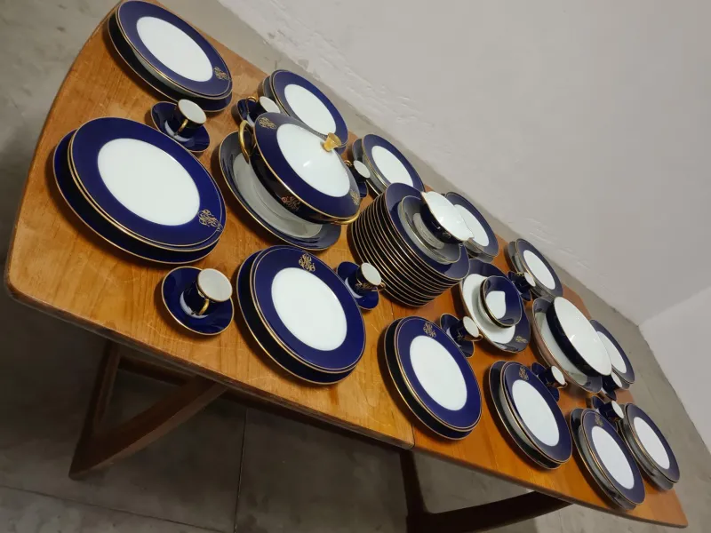Pamono Cobalt Blue Dinnerware Set from Limoges, 1960s, Set of 68> Dinner Plates & Bowls