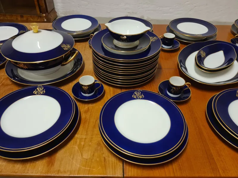 Pamono Cobalt Blue Dinnerware Set from Limoges, 1960s, Set of 68> Dinner Plates & Bowls