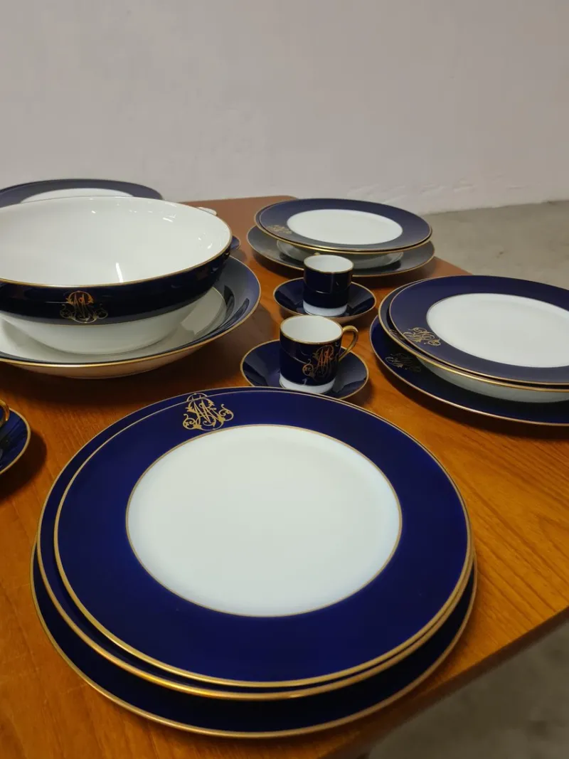 Pamono Cobalt Blue Dinnerware Set from Limoges, 1960s, Set of 68> Dinner Plates & Bowls