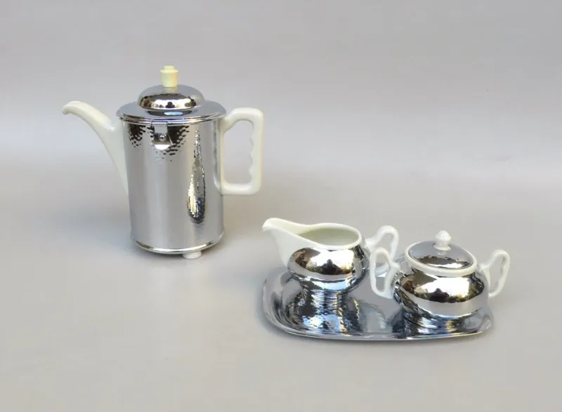Pamono Coffee Making Set in Chrome-Plated Metal & Porcelain, 1950s, Set of 4> Coffee & Tea Service