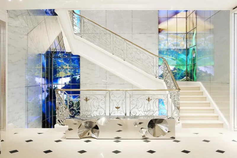 Pamono Coffee Table in Mirror Polished Stainless Steel by Barberini & Gunnell> Tables