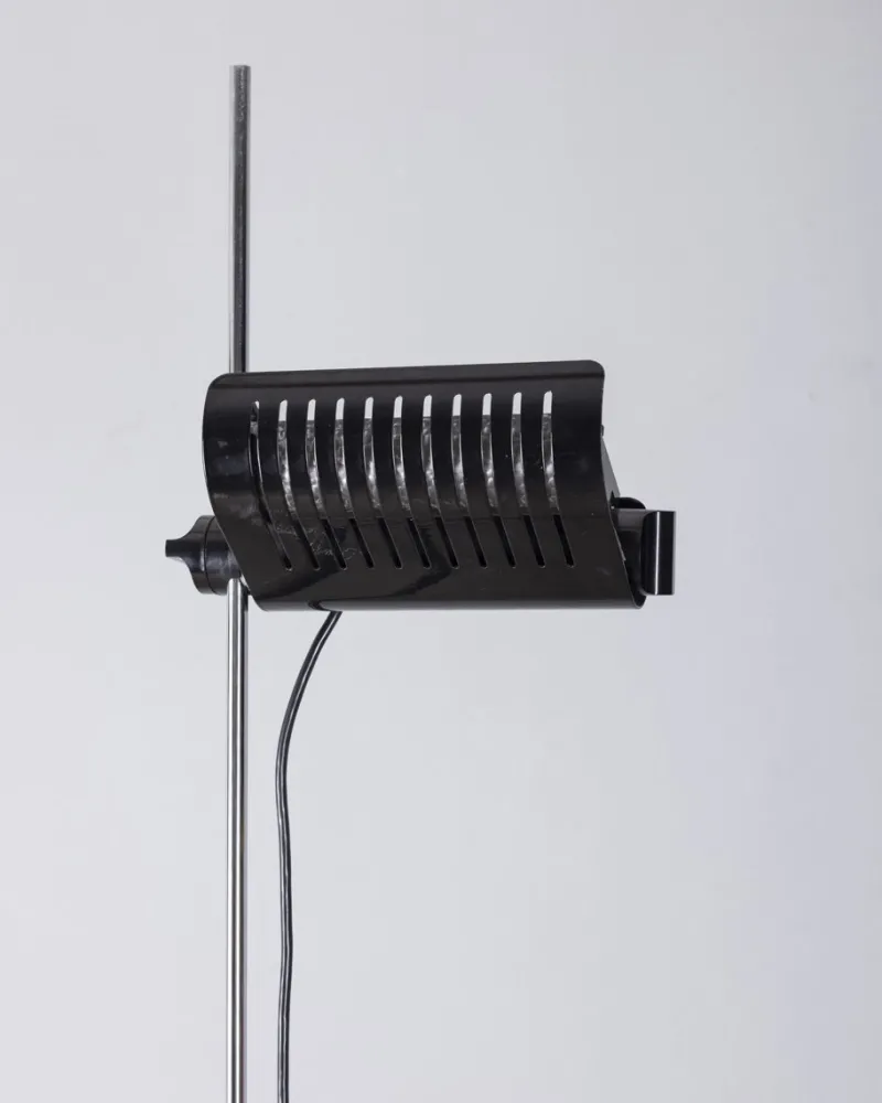 Outlet Pamono Colombo 626 Floor Lamp by Joe Colombo for Oluce, 1970s