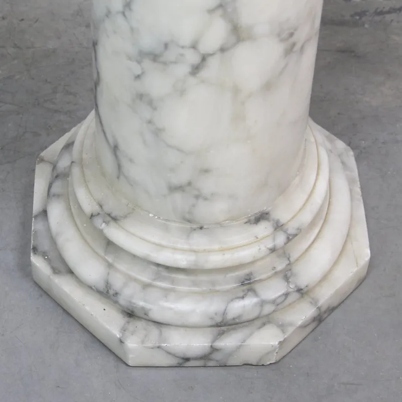 Pamono Column in Alabaster and Marble, 1930s
