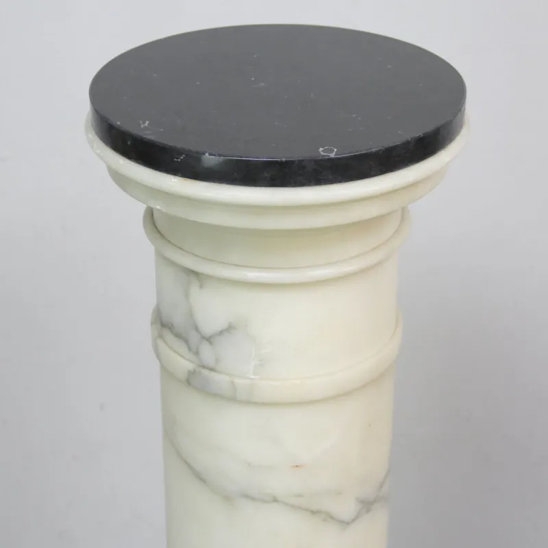 Pamono Column in Alabaster and Marble, 1930s