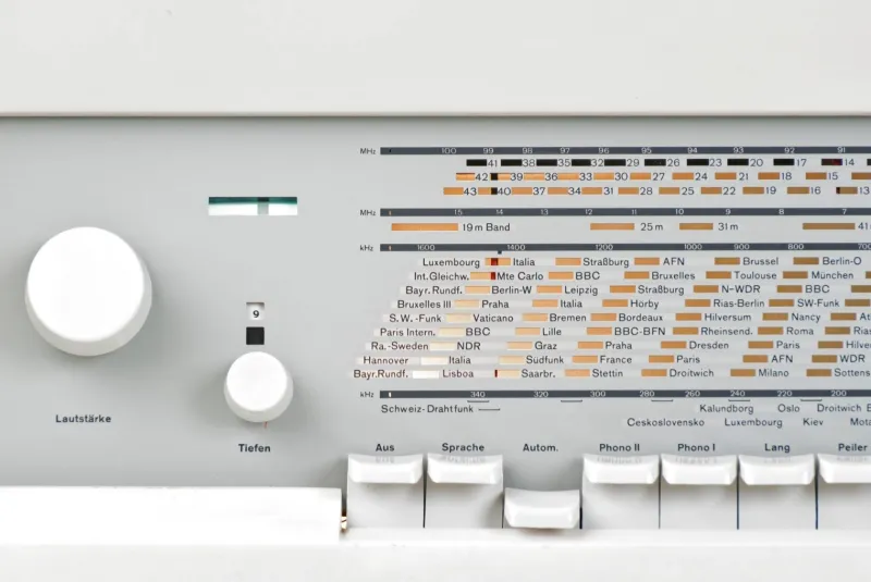 Pamono Compact Device - Atelier 11 + Box L 11 by Dieter Rams for Braun Ag, Germany, 1961, Set of 2> Electronics