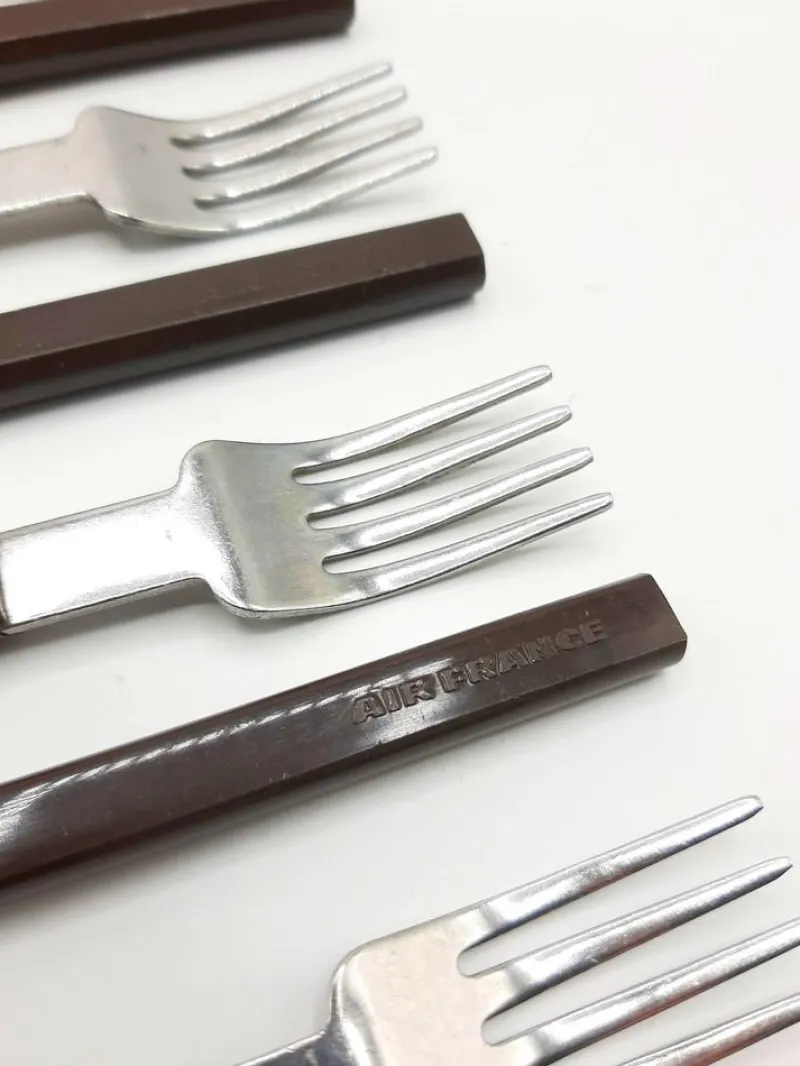 Pamono Concorde Cutlery attributed to Raymond Loewy for Air France, 1970s, Set of 36> Cutlery & Serving Utensils