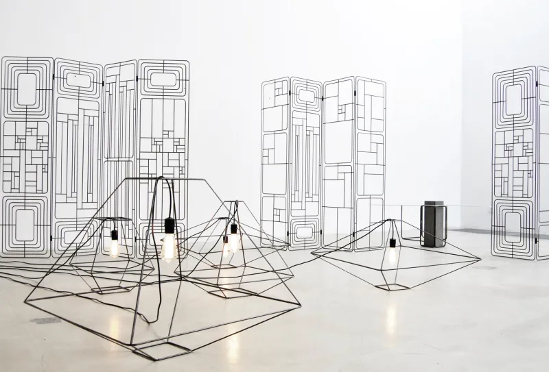 Outlet Pamono Con-Tradition Screen 01 by Sara Bernardi