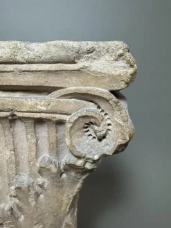 Pamono Corinthian Capital with a Flat Column, Early 16th Century><noscript><img width=