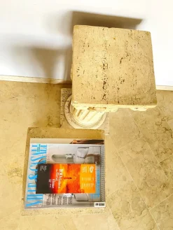Online Pamono Corinthian Style Columns in Travertine, Italy, 1940s, Set of 2