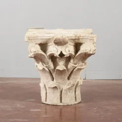 New Pamono Corinthian Style White Stone Capital