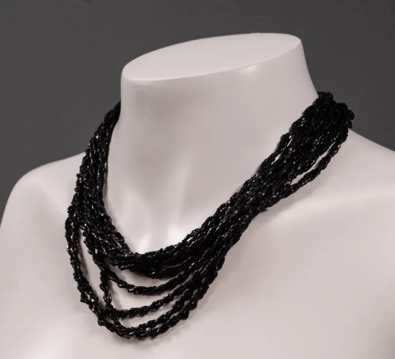 Pamono Costume Jewelry Necklace> Necklaces