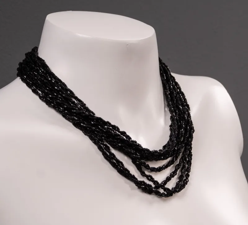 Pamono Costume Jewelry Necklace> Necklaces