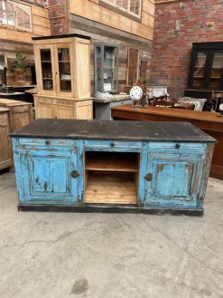 Outlet Pamono Counter, Early 20th Century