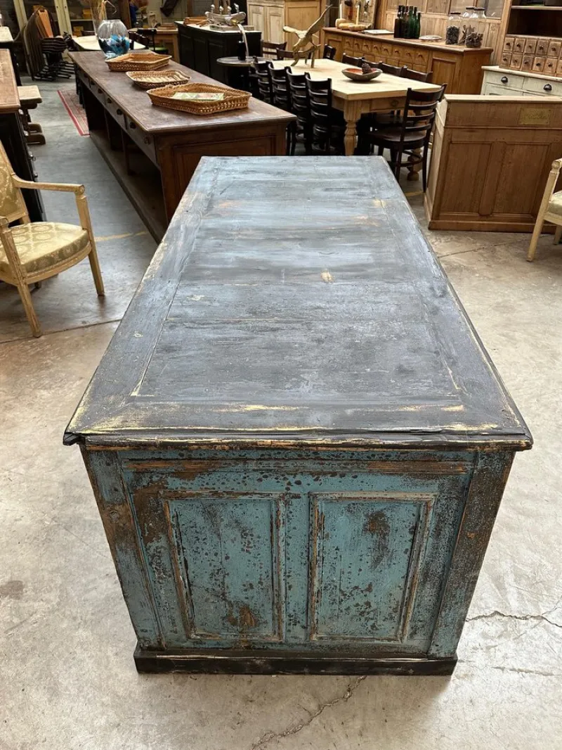 Outlet Pamono Counter, Early 20th Century