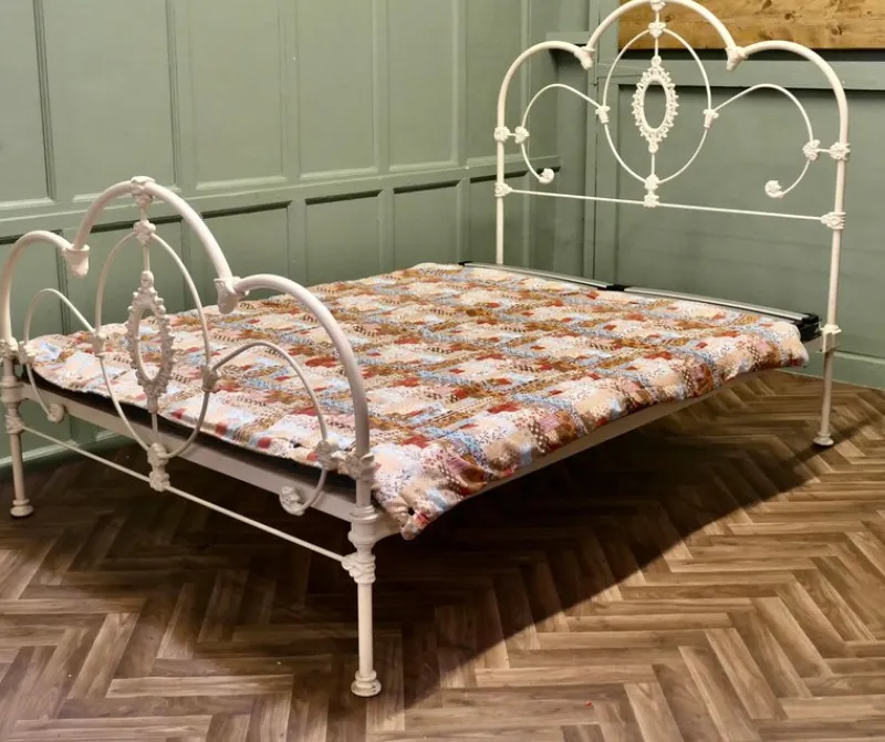 Pamono Cream Wrought Iron Double Bed, 1970s> Beds & Bedroom Sets
