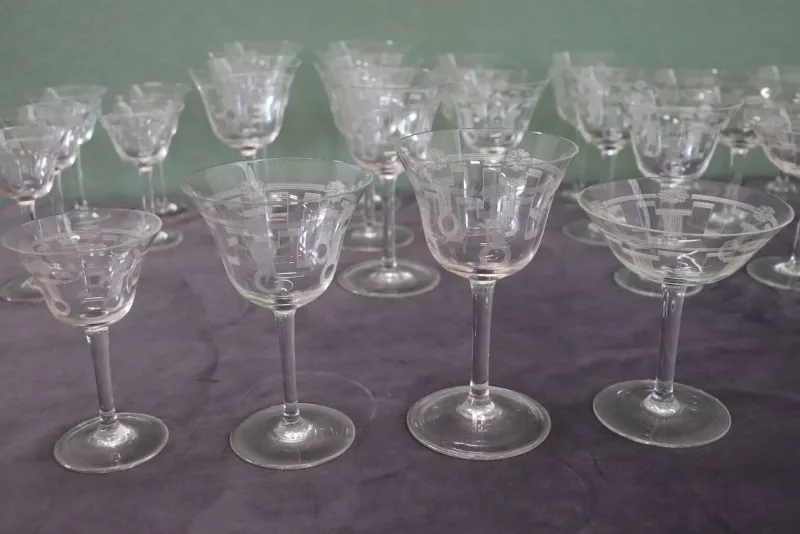Pamono Crystal Glasses, 1970s, Set of 28> Glassware