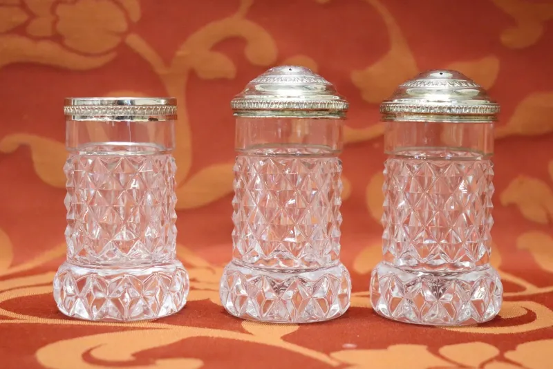 Hot Pamono Crystal Salt and Pepper Shakers, 1930s, Set of 3