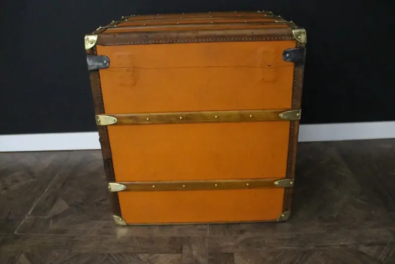 Pamono Cubic Hat Trunk in Orange Canvas from Moynat, 1920s> Trunks Crates & Baskets