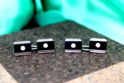 Pamono Cufflinks in Platinum with Onyx and Brilliant-Cut Diamonds, Set of 2> Cufflinks