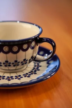 Sale Pamono Cups with Saucers in Bunzlauer Ceramic from Zakłady Ceramiczne Bolesławiec, Set of 4