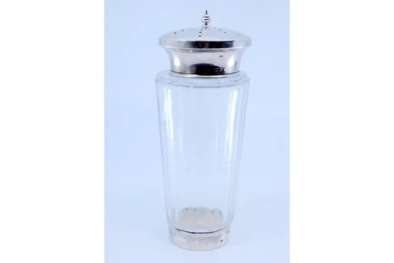 Pamono Cut Glass Salt Shaker with Silver Mushroom-Shaped Lid> Salt & Pepper Shakers