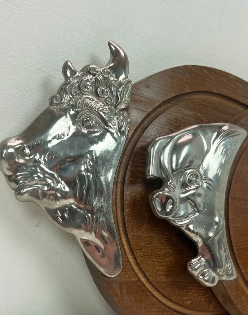 Best Pamono Cutting Boards with Chrome Plate Ox and Pig from BMF, 1950s, Set of 2