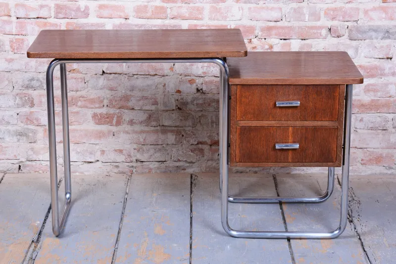 Pamono Czech Bauhaus Writing Desk in Oak and Chrome attributed to Robert Slezák, 1930s> Desks