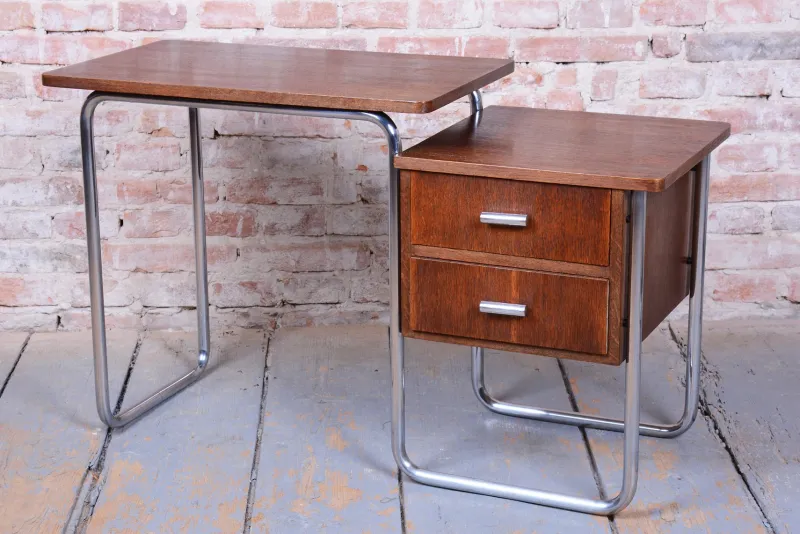 Pamono Czech Bauhaus Writing Desk in Oak and Chrome attributed to Robert Slezák, 1930s> Desks