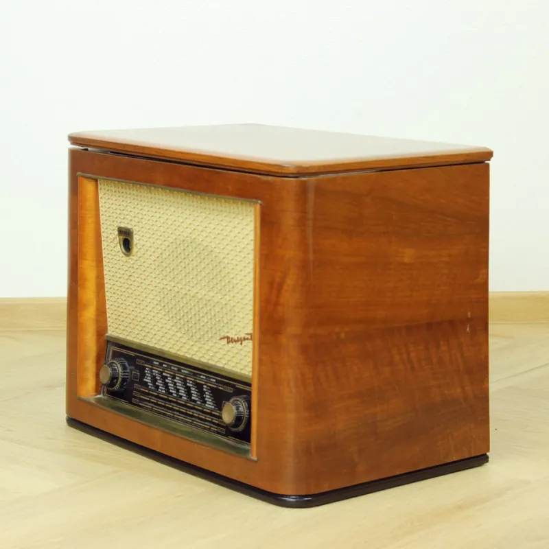 Clearance Pamono Czechoslovakian Original Tesla Dirigent Gramoradio, 1956