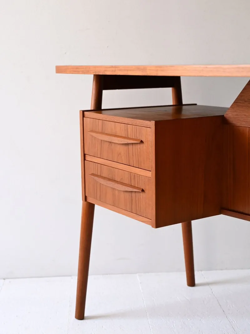 Pamono Danish Desk by Gunnar Nielsen for Tibergaard, 1960s> Desks