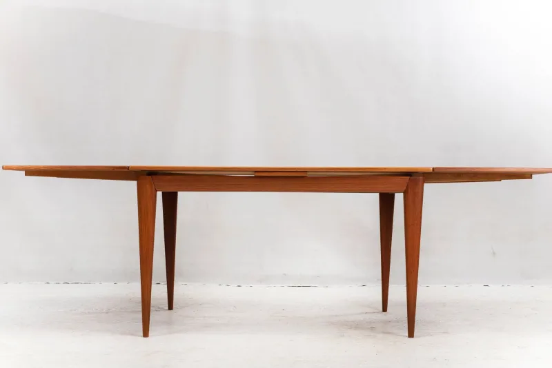 Discount Pamono Danish Extendable Teak No. 254 Dining Table by Niels Otto Møller for J.L. Møllers, 1960s