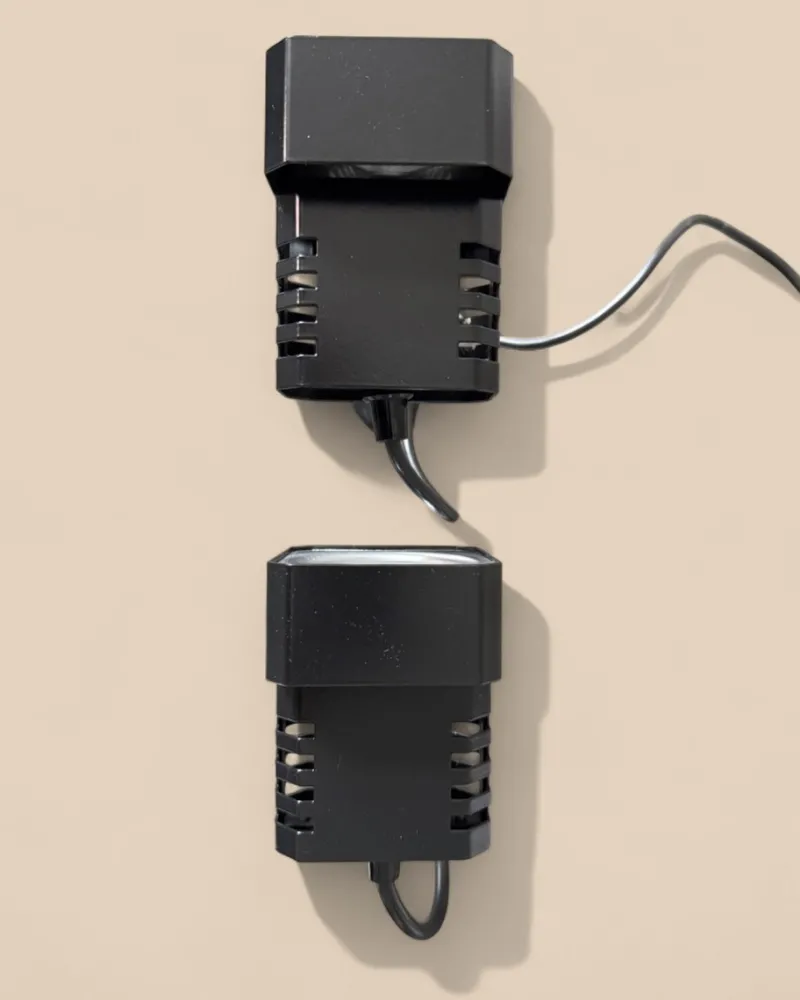 Pamono Danish Flipper Wall Sconces in Black, 1970s, Set of 2> Wall Lights & Sconces