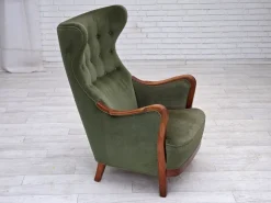 Hot Pamono Danish Highback Armchair in Green Velour and Teak Wood, 1960s