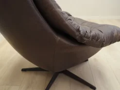 Pamono Danish Leather Swivel Armchair by H.W. Klein for Bramin, 1960s><noscript><img width=