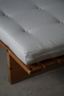 Outlet Pamono Danish Modern Pine Daybed from Nyt i Bo, 1970s