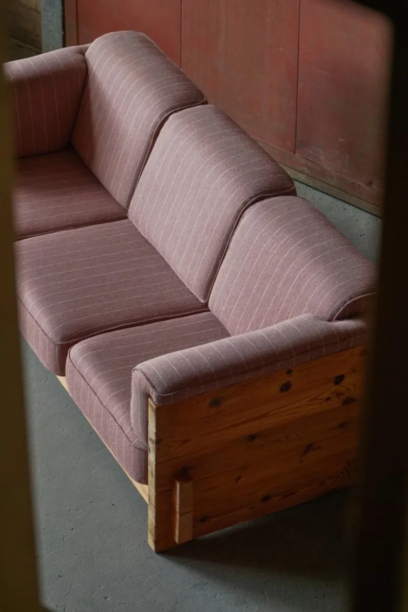 Pamono Danish Modern 3-Seater Sofa in Pomeranian Pine and Wool by Christian IV, 1970s> Couches & Sofas