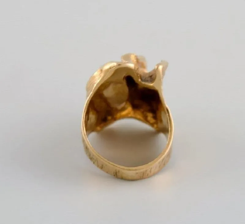 Discount Pamono Danish Modernist Ring in 18 Carat Gold by Ole Lynggaard, 1960s