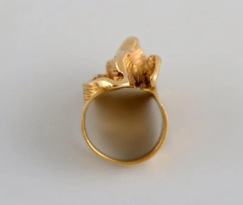 Discount Pamono Danish Modernist Ring in 18 Carat Gold by Ole Lynggaard, 1960s