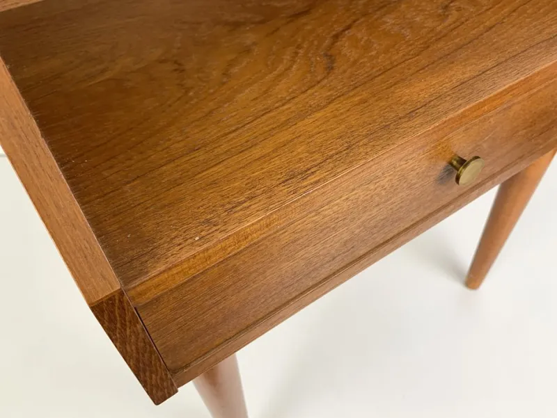 Pamono Danish Nightstand with Shelf and Drawer in Teak, 1960s> Nightstands