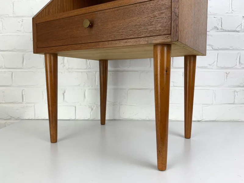 Pamono Danish Nightstand with Shelf and Drawer in Teak, 1960s> Nightstands