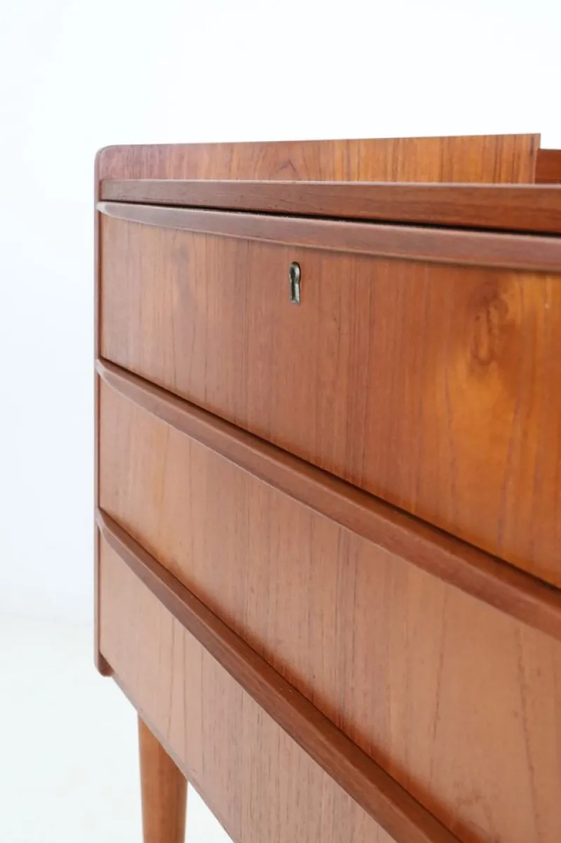 Discount Pamono Danish No. 8 Chest of Drawers in Teak by Tylvad Hansen, 1960s