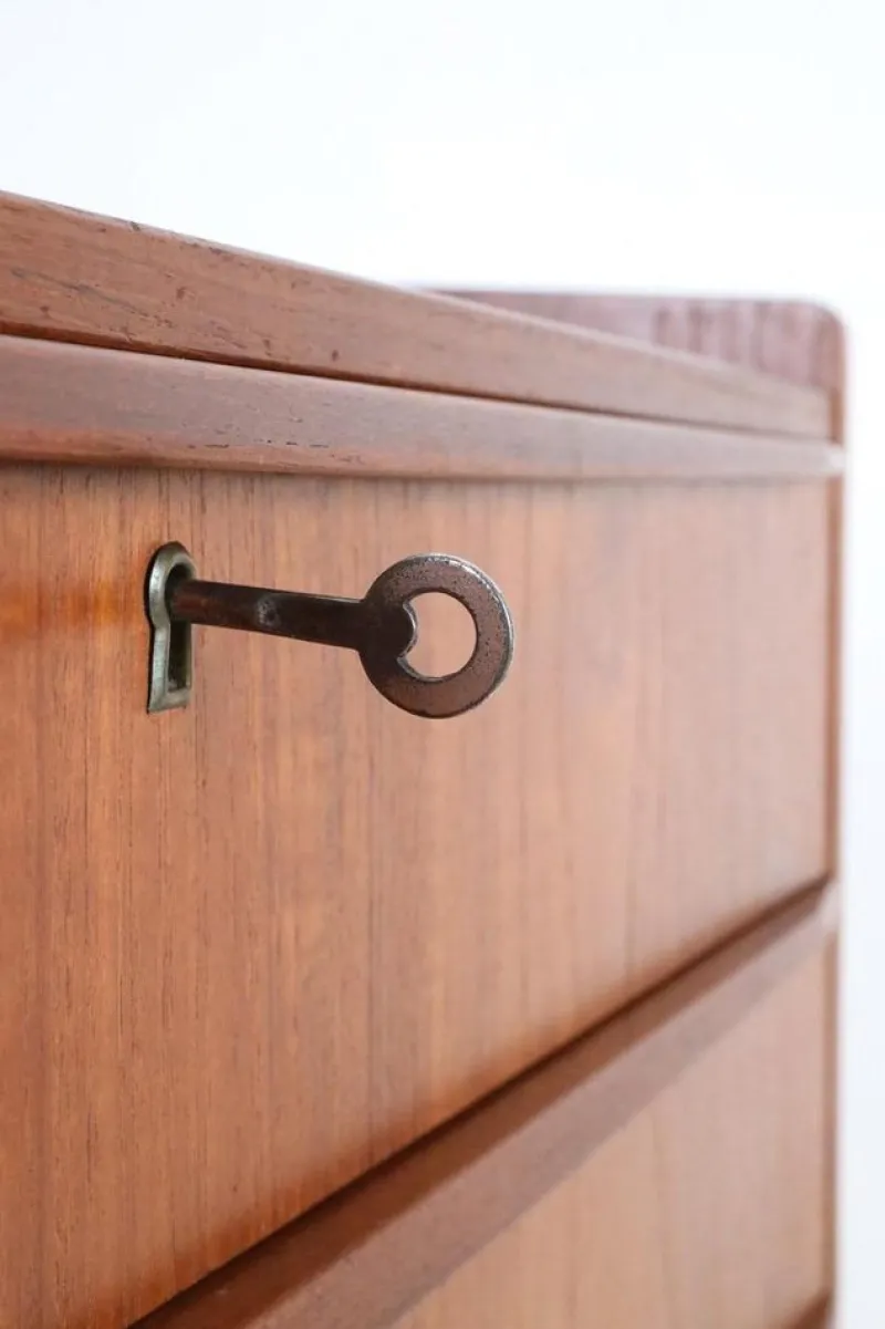Discount Pamono Danish No. 8 Chest of Drawers in Teak by Tylvad Hansen, 1960s