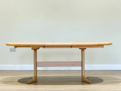 Pamono Danish Oak Dining Table by Laurits M. Larsen, 1960s> Dining Tables & Sets